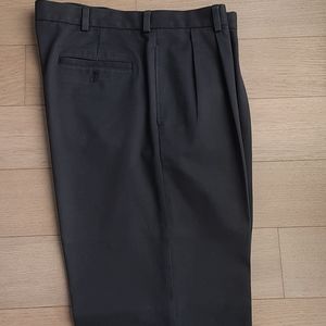 Brooks brothers Man's Pants.  36" waist  32" leg